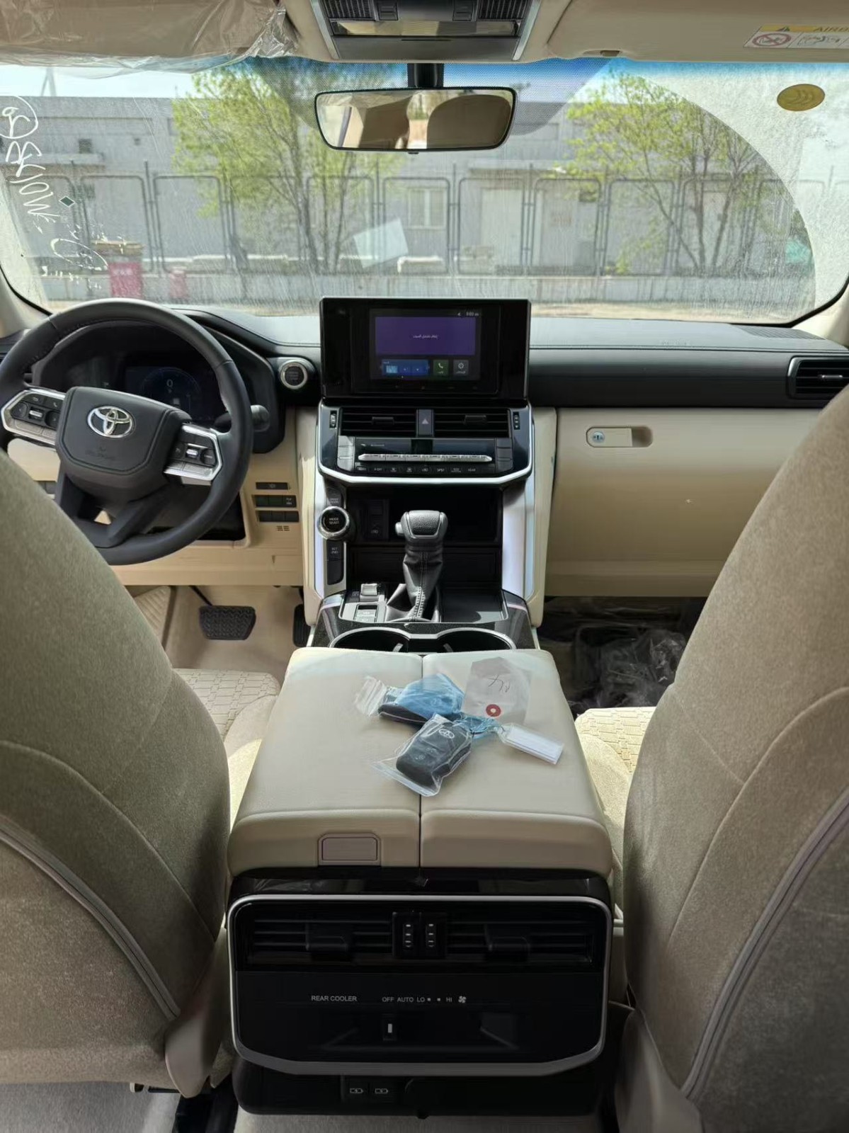 兰德酷路泽中东版试驾体验