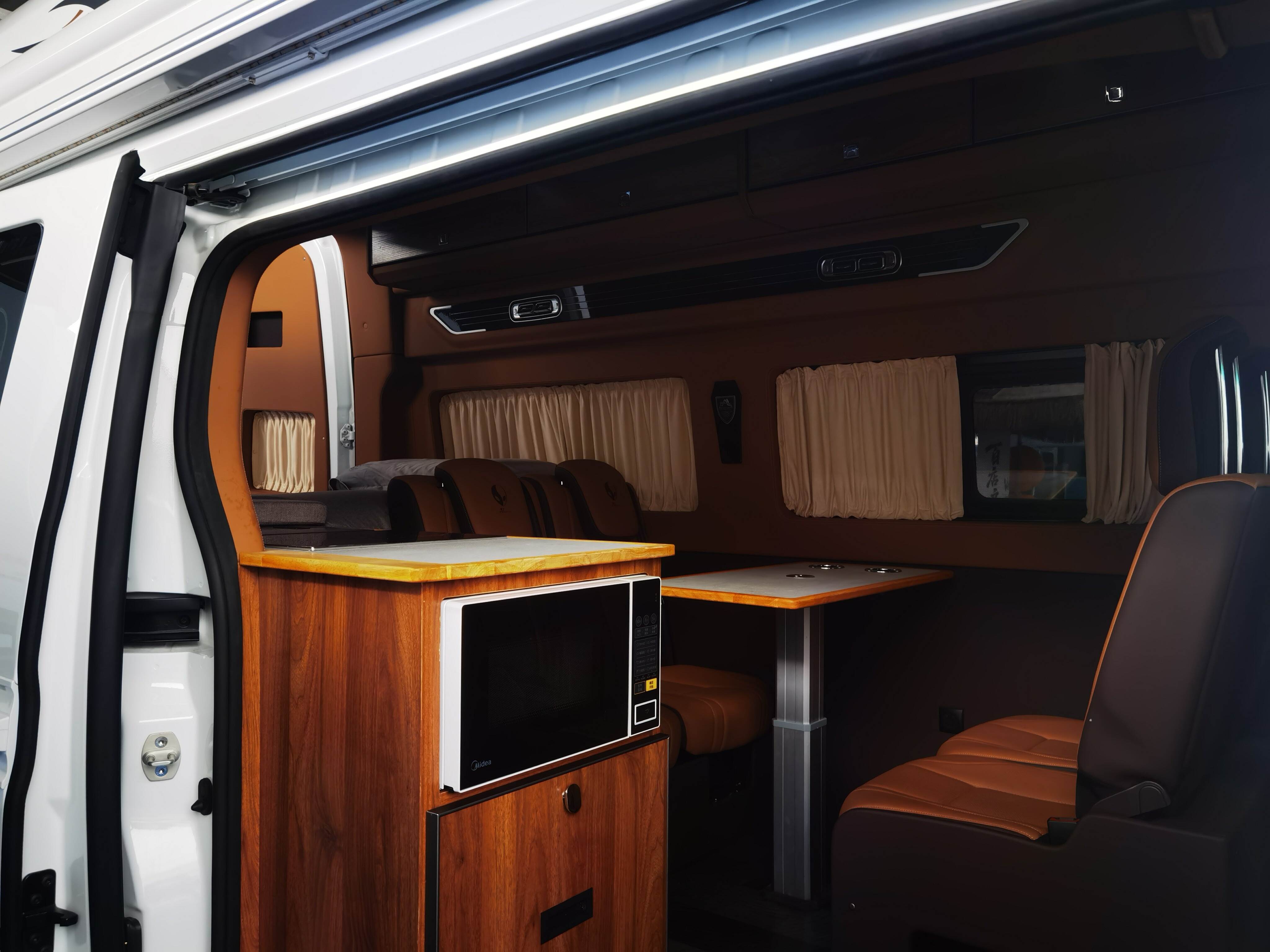 高新西远程超级VAN最高降2.30万 最低仅售10.69万