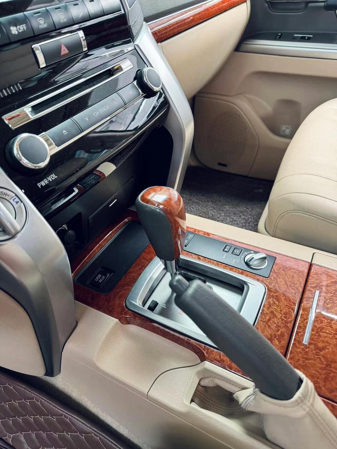 丰田Granvia中东版最高让利6万 售四川