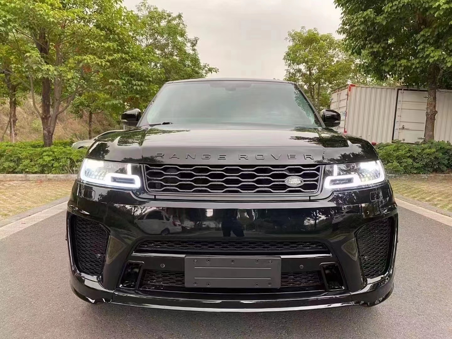 购揽胜行政欧版享40万优惠 最低仅售127万