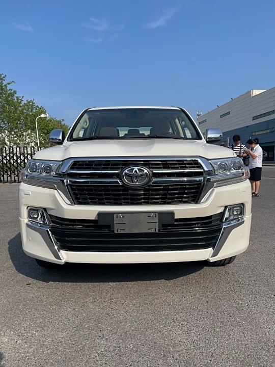 新款FJ酷路泽中东版越野车价格配置动力解读