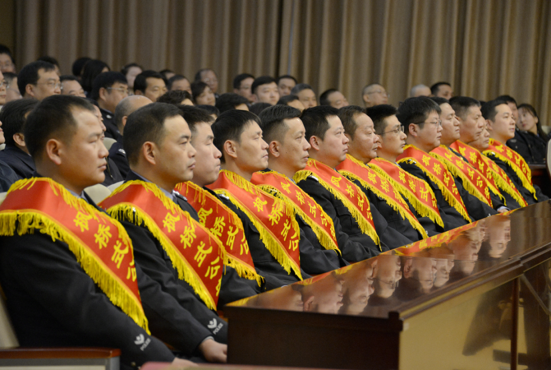 “三智”战略普惠于民，华境S让“科技平权”落地生根