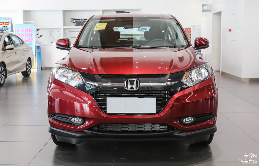 崇州奔驰V级售价41.68万起 优惠高达9.00万