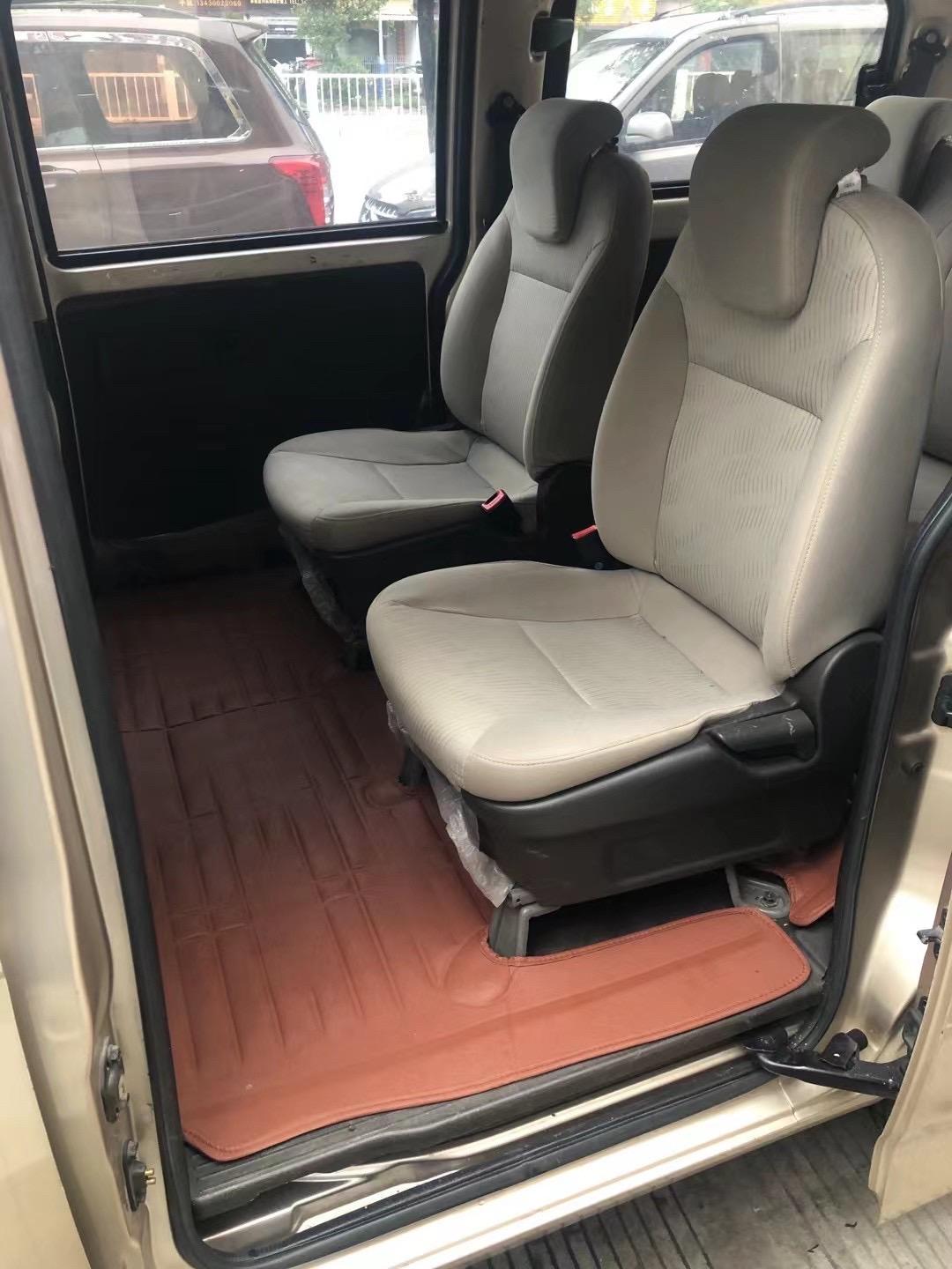 青白江五菱宏光降价0.01万 最低仅售4.60万